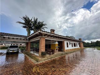 Foto 31 de Casa en Arriendo en Llanogrande con pesebreras sector Vilachuaga
