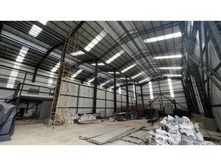Foto 13 de SE ALQUILA GALPÓN/BODEGA INDEPENDIENTE 1.260m2 (Jkcal)