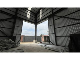 Foto 4 de SE ALQUILA GALPÓN/BODEGA INDEPENDIENTE 1.260m2 (Jkcal)
