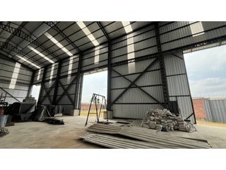 Foto 5 de SE ALQUILA GALPÓN/BODEGA INDEPENDIENTE 1.260m2 (Jkcal)