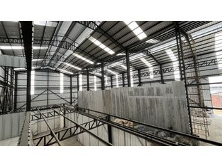 Foto 11 de SE ALQUILA GALPÓN/BODEGA INDEPENDIENTE 1.260m2 (Jkcal)