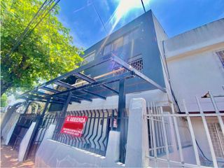 Foto 6 de Casa en venta-Crespo- 3 pisos