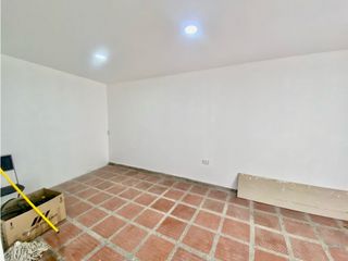 Foto 7 de Casa en venta-Crespo- 3 pisos