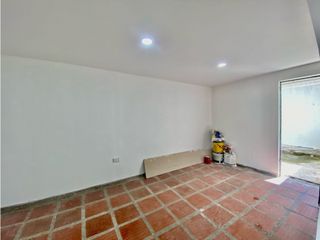 Foto 9 de Casa en venta-Crespo- 3 pisos