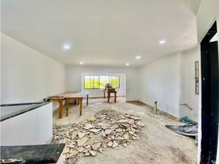 Foto 41 de Casa en venta-Crespo- 3 pisos