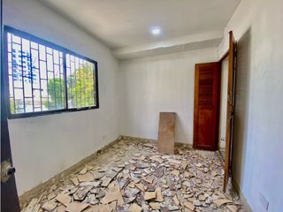 Foto 36 de Casa en venta-Crespo- 3 pisos