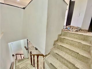Foto 45 de Casa en venta-Crespo- 3 pisos