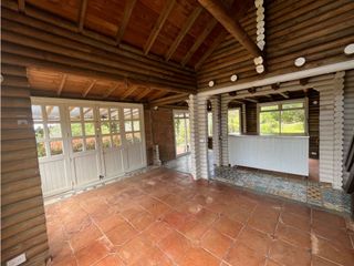 Foto 19 de Alquiler de Casa en Alto Palmas en Madera Inmunizada en Unidad Cerrada