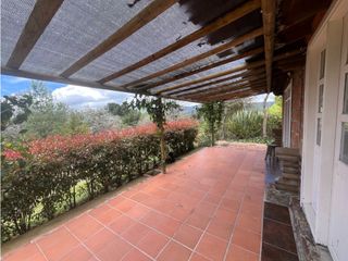 Foto 14 de Alquiler de Casa en Alto Palmas en Madera Inmunizada en Unidad Cerrada