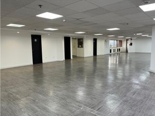 Foto 12 de VENTA - ARRIENDO OFICINA CALLE 70 CON SEPTIMA