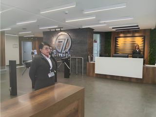 Foto 2 de VENTA - ARRIENDO OFICINA CALLE 70 CON SEPTIMA