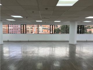 Foto 10 de VENTA - ARRIENDO OFICINA CALLE 70 CON SEPTIMA