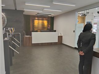 Foto 4 de VENTA - ARRIENDO OFICINA CALLE 70 CON SEPTIMA