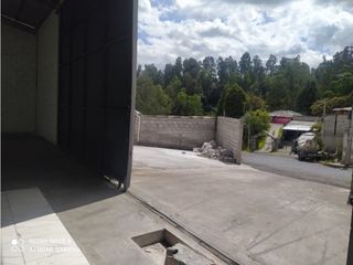 Foto 5 de Sangolqui, Galpón en Renta, 400m2, 2 Ambientes
