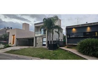 Foto 8 de CASA EN ALQUILER ANUAL LAS CAÑITAS CORDOBA CARLOS PAZ PILETA