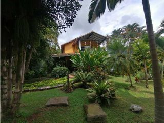 Foto 1 de Hermosa casa campestre en la Vega