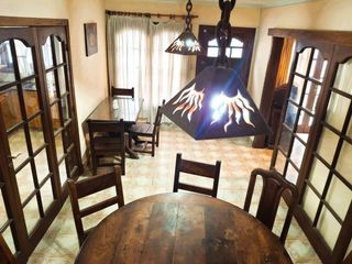 Foto 20 de VENTA CASA 5 AMB CON QUINCHO A METROS PQUE LILLIO
