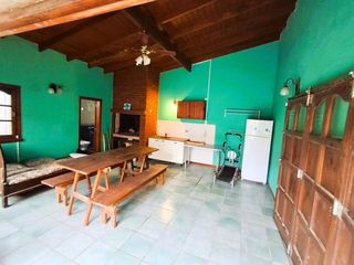 Foto 52 de VENTA CASA 5 AMB CON QUINCHO A METROS PQUE LILLIO