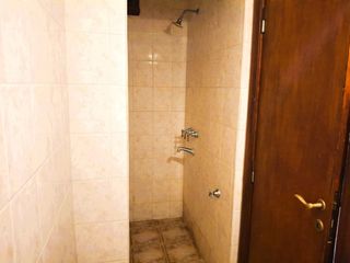 Foto 19 de VENTA CASA 5 AMB CON QUINCHO A METROS PQUE LILLIO