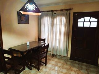 Foto 23 de VENTA CASA 5 AMB CON QUINCHO A METROS PQUE LILLIO