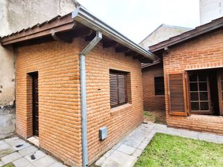 Foto 56 de VENTA CASA 5 AMB CON QUINCHO A METROS PQUE LILLIO