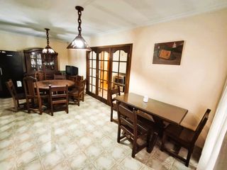 Foto 24 de VENTA CASA 5 AMB CON QUINCHO A METROS PQUE LILLIO
