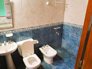 Foto 55 de VENTA CASA 5 AMB CON QUINCHO A METROS PQUE LILLIO