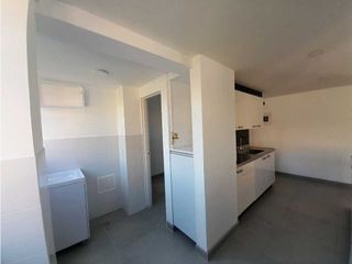 Foto 6 de Alquiler Apartamento Remodelado Poblado CL10  9350944 DL