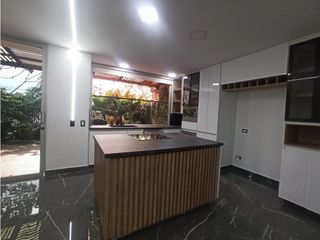 Foto 1 de CASA EN ARRIENDO SECTOR LOMA DEL CHOCHO - ENVIGADO