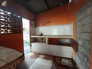 Foto 6 de Casa Bifamiliar en Venta – Esquinera en Ventanas, Los Ríos