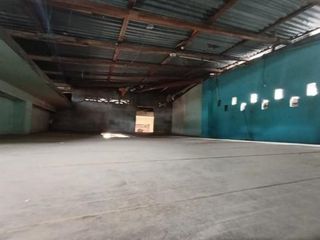 Foto 2 de Casa Bifamiliar en Venta – Esquinera en Ventanas, Los Ríos