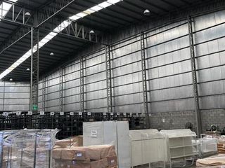 Foto 1 de Depósito en Alquiler Grand Bourg