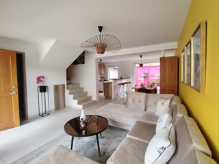 Foto 3 de Venta Casa con Terraza y Club Privado en Pomasqui