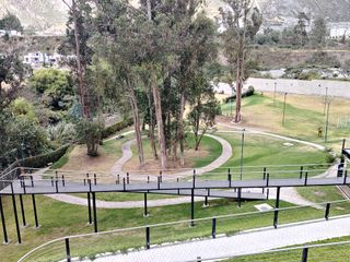 Foto 17 de Venta Casa con Terraza y Club Privado en Pomasqui