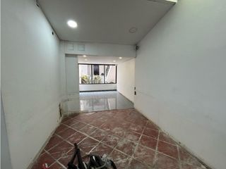 Foto 9 de ARRIENDO OFICINA CASA 453M2 SANTA BARBARA CENTRAL