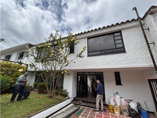 Foto 1 de ARRIENDO OFICINA CASA 453M2 SANTA BARBARA CENTRAL