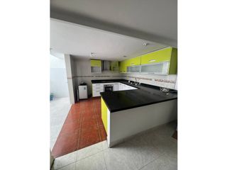 Foto 7 de ALQUILER DE CASA TEQUENDAMA
