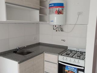 Foto 2 de Alquiler - Departamento - Zona Abasto