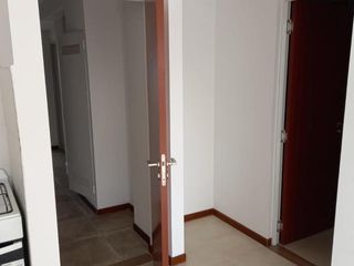 Foto 4 de Alquiler - Departamento - Zona Abasto
