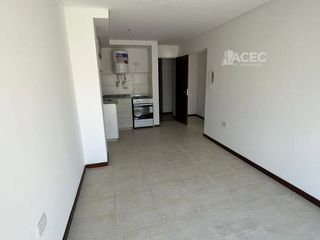 Foto 1 de Alquiler - Departamento - Zona Abasto