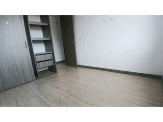 Foto 10 de VENDO APARTAMENTO TERCER PISO CON ASCENSOR EN  CAJICA.