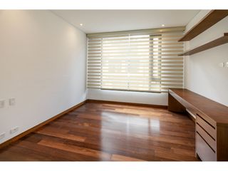 Foto 8 de Apartamento para arriendo en Rosales,Bogotá
