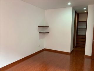 Foto 10 de Iluminado apartamento para arriendo en El Virrey