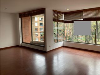 Foto 1 de Iluminado apartamento para arriendo en El Virrey