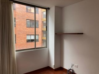 Foto 17 de Iluminado apartamento para arriendo en El Virrey