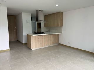Foto 2 de EN ARRIENDO APARTAESTUDIO EN PALMAS COUNTRY CLUB EL POBLADO