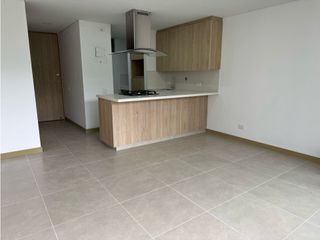 Foto 1 de EN ARRIENDO APARTAESTUDIO EN PALMAS COUNTRY CLUB EL POBLADO