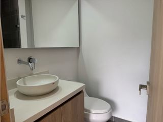 Foto 8 de EN ARRIENDO APARTAESTUDIO EN PALMAS COUNTRY CLUB EL POBLADO