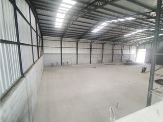 Foto 10 de Pifo, Galpón en Renta, 750m2, 3 Ambientes