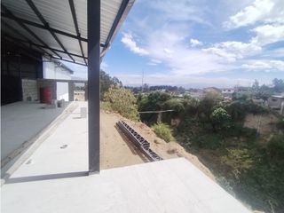 Foto 11 de Pifo, Galpón en Renta, 750m2, 3 Ambientes